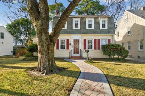 Photo for 6037 Eastwood TER