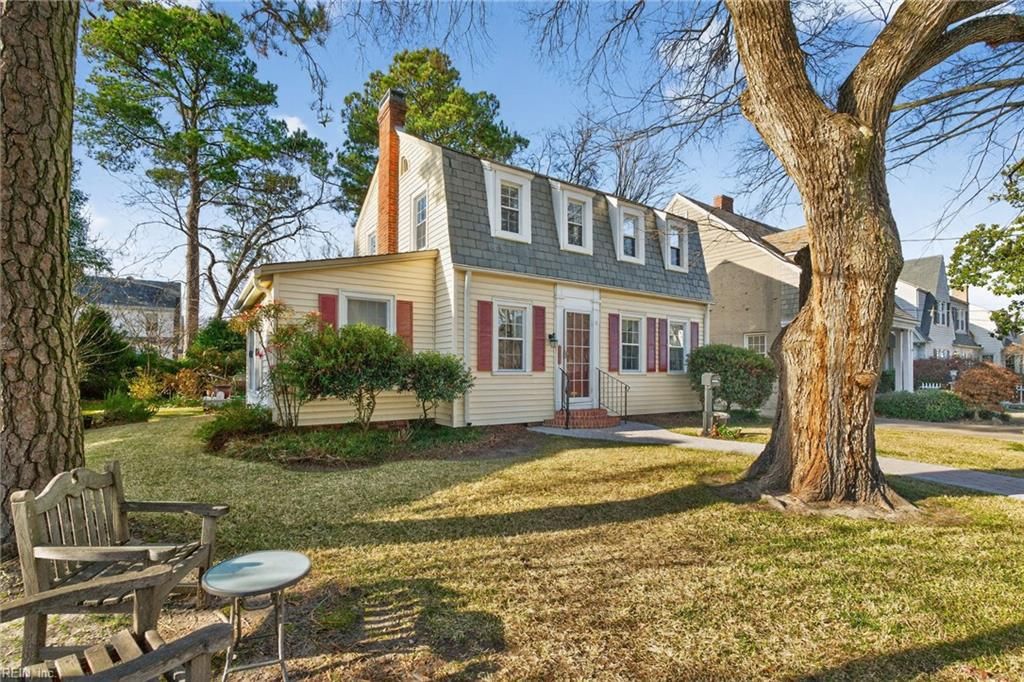 Photo of 6037 Eastwood Terrace, Norfolk, VA 23508 (MLS # 10615079)