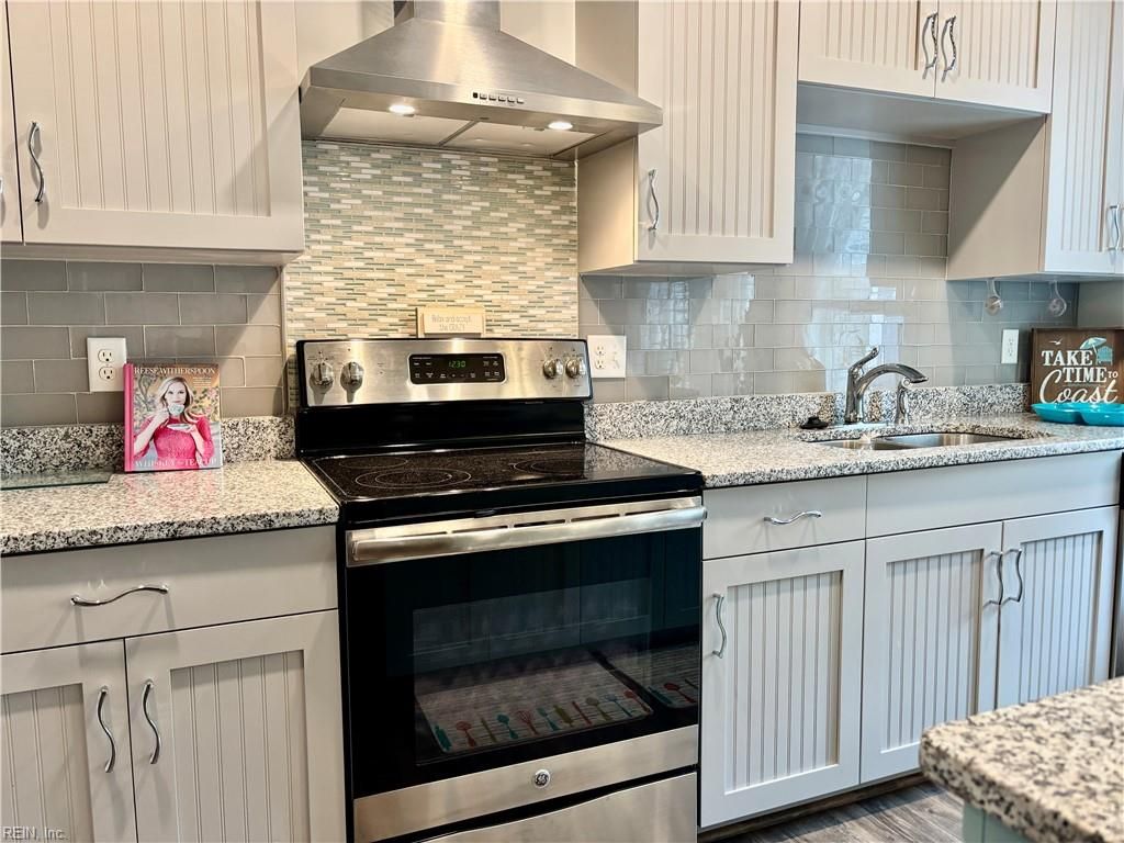 Photo of 7922 Shore Drive #301, Norfolk, VA 23518 (MLS # 10633531)