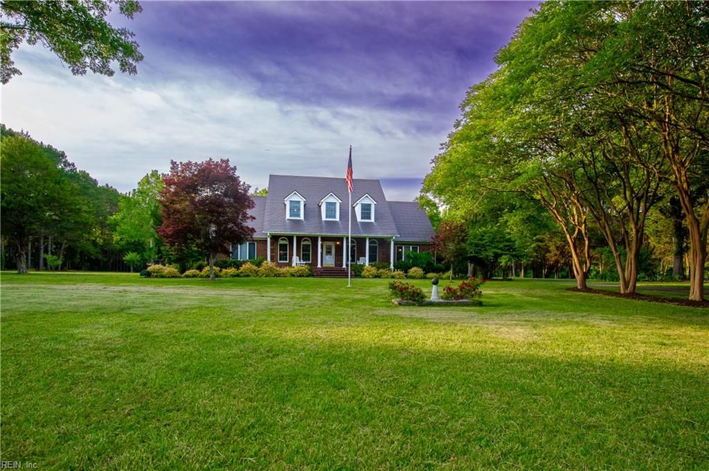 Photo of 1904 Ballahack Road, Chesapeake, VA 23322 (MLS # 10635362)