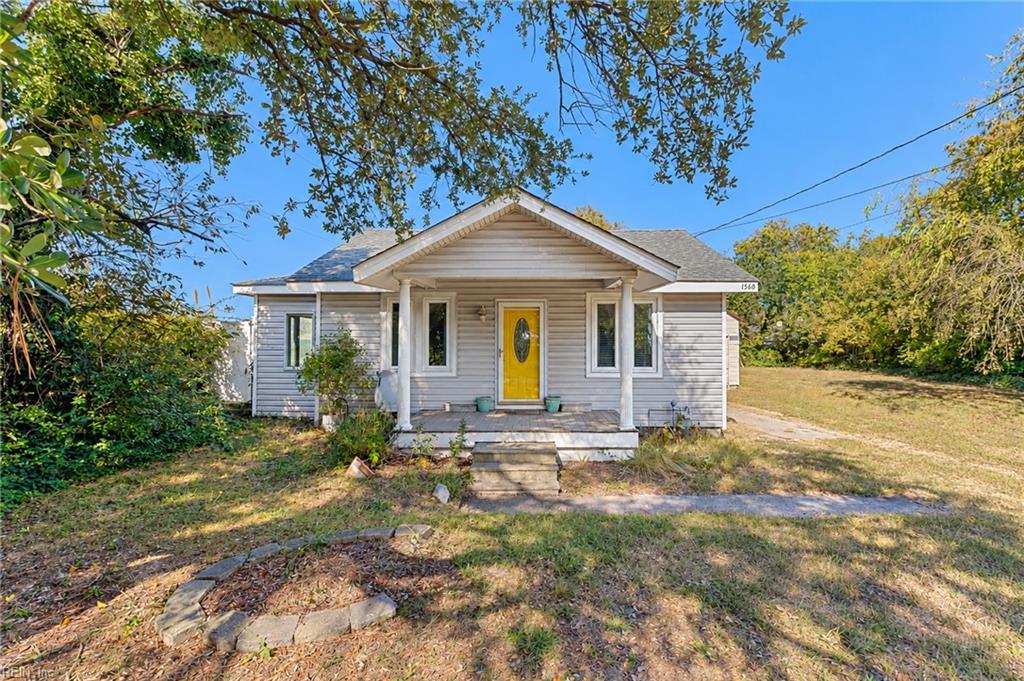 Photo of 1560 Chela Avenue, Norfolk, VA 23503 (MLS # 10659451)