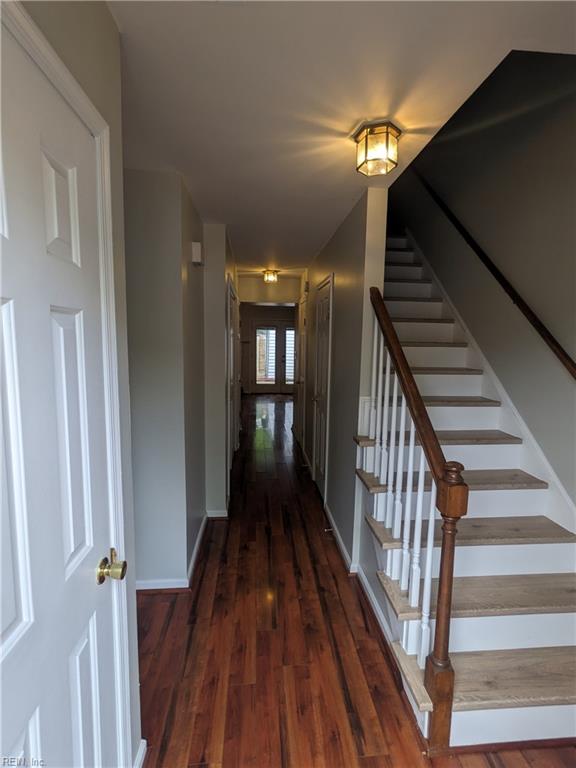 123 Wellesley DR
