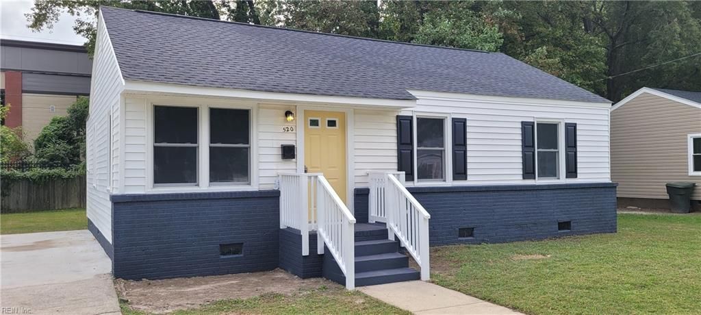 Photo of 520 Woodfin Road, Newport News, VA 23601 (MLS # 10613264)