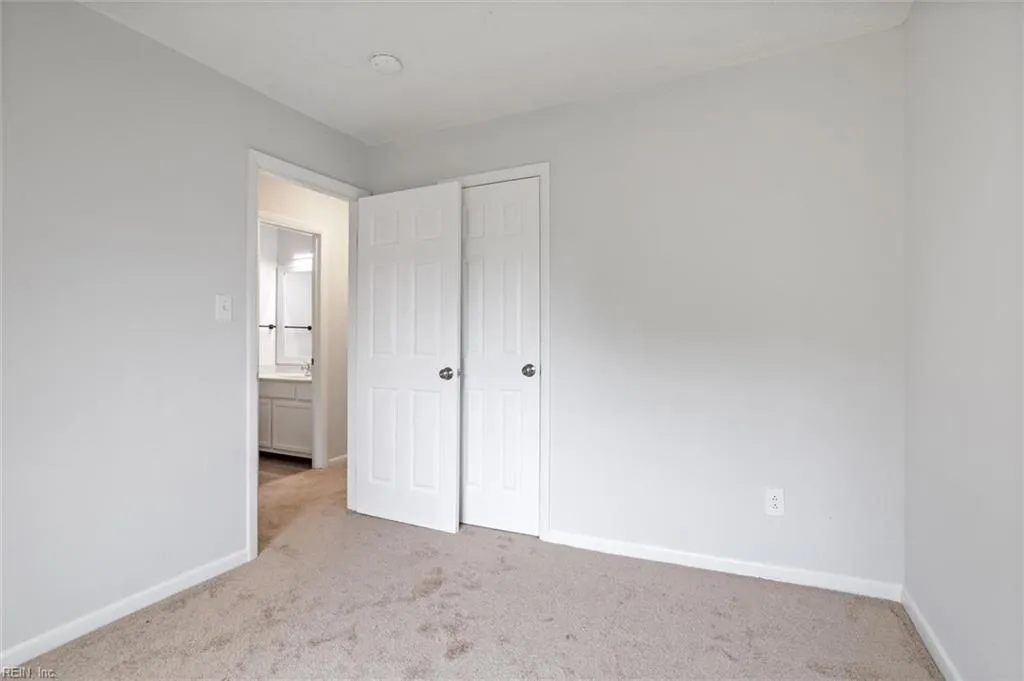 Virginia Beach, Virginia 23462, United States, 3 Bedrooms Bedrooms, ,3 BathroomsBathrooms,Residential,Active,196163