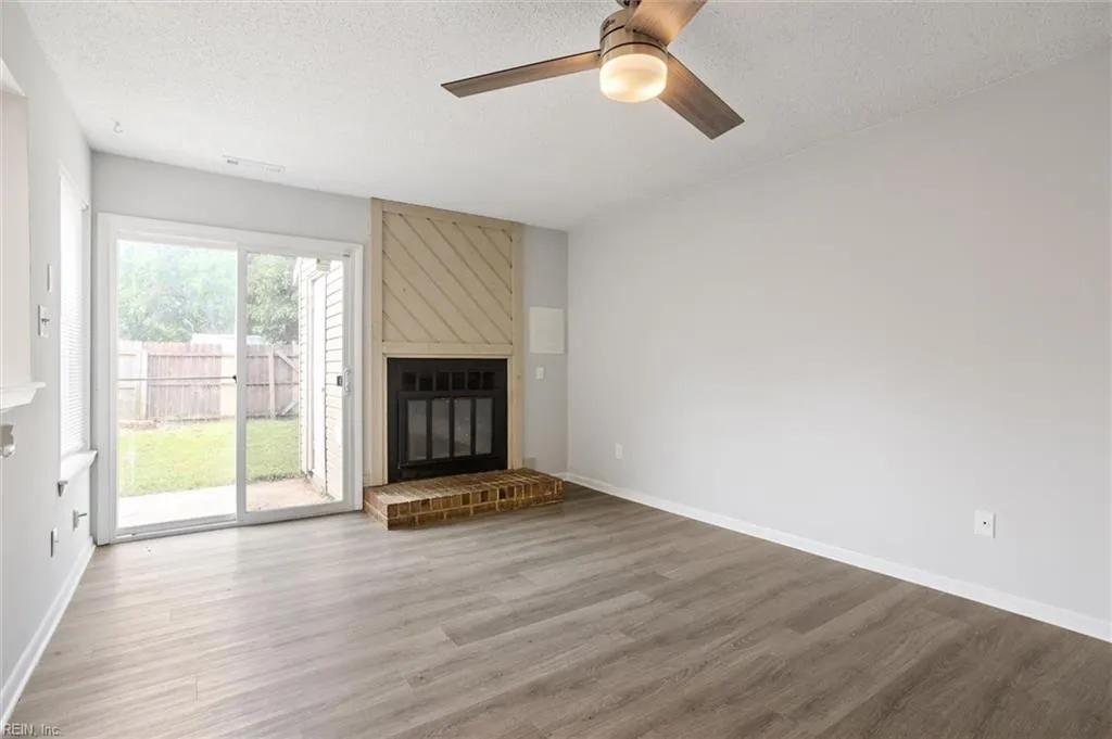 Virginia Beach, Virginia 23462, United States, 3 Bedrooms Bedrooms, ,3 BathroomsBathrooms,Residential,Active,196163