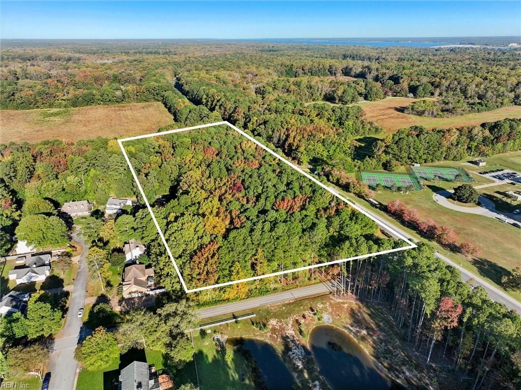 Photo of 9301 George Washington Memorial Highway, Yorktown, VA 23690 (MLS # 10611097)