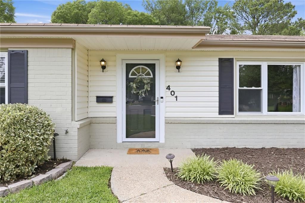 Photo of 401 Old Forge Court, Virginia Beach, VA 23452 (MLS # 10637017)