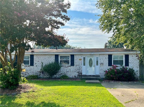 Photo of 2304 Burnette Drive, Hampton, VA 23663 (MLS # 10643605)