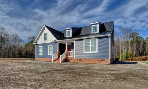 MLS: 10576413