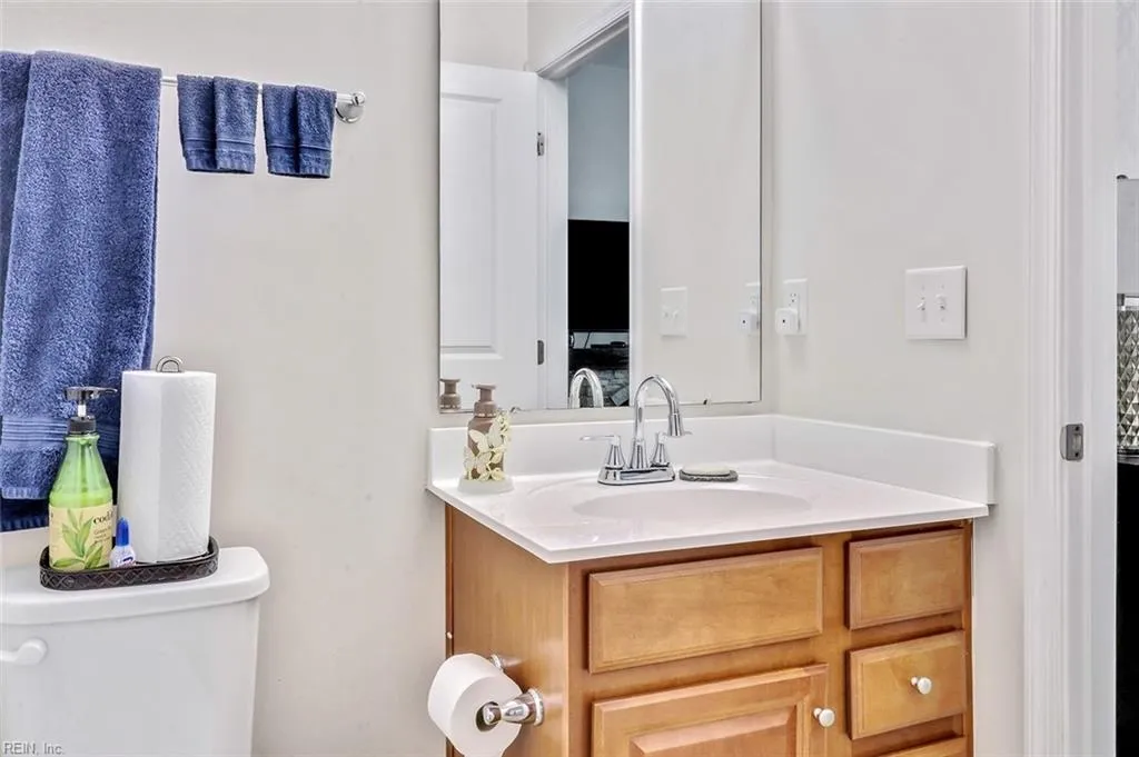 Chesapeake, Virginia 23320, United States, 5 Bedrooms Bedrooms, ,3 BathroomsBathrooms,Residential,Active,13502