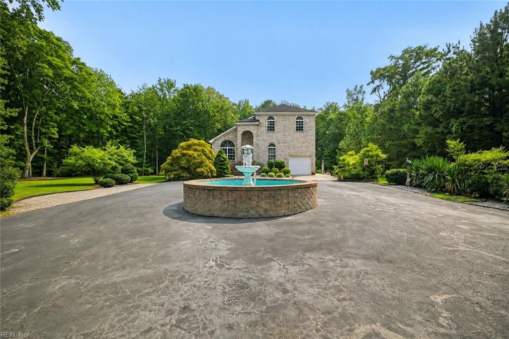Photo of 2321 Princess Anne Road, Virginia Beach, VA 23456 (MLS # 10644725)
