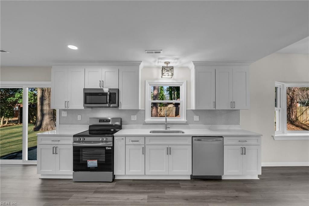 Photo of 2300 Plantation Drive, Virginia Beach, VA 23454 (MLS # 10620219)