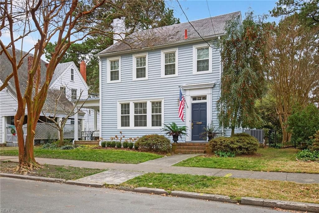 Photo of 1311 Mallory Court, Norfolk, VA 23507 (MLS # 10615489)