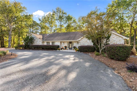 Photo of 1000 Truitt Court, Virginia Beach, VA 23454 (MLS # 10656725)