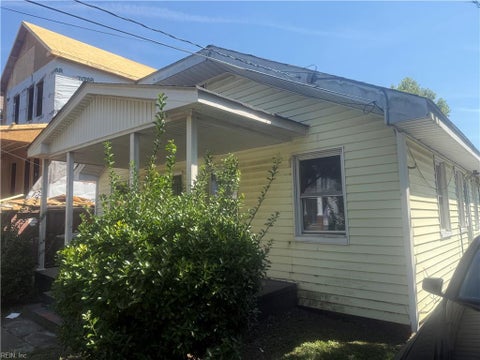 Photo of 747 E 28th Street, Norfolk, VA 23504 (MLS # 10653456)
