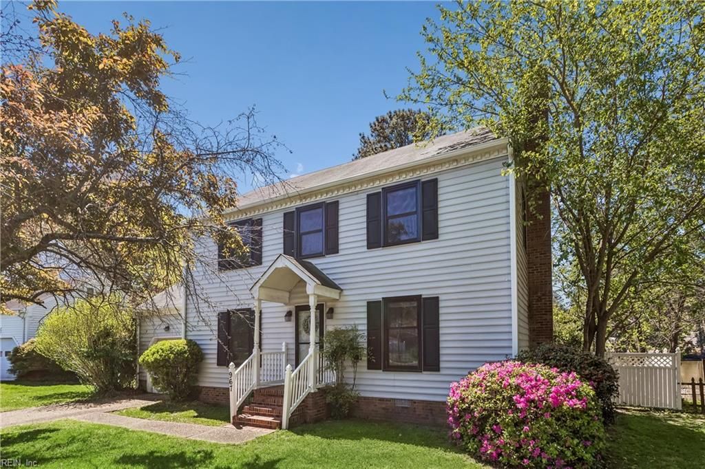 Photo of 967 Colleen Drive, Newport News, VA 23608 (MLS # 10629796)