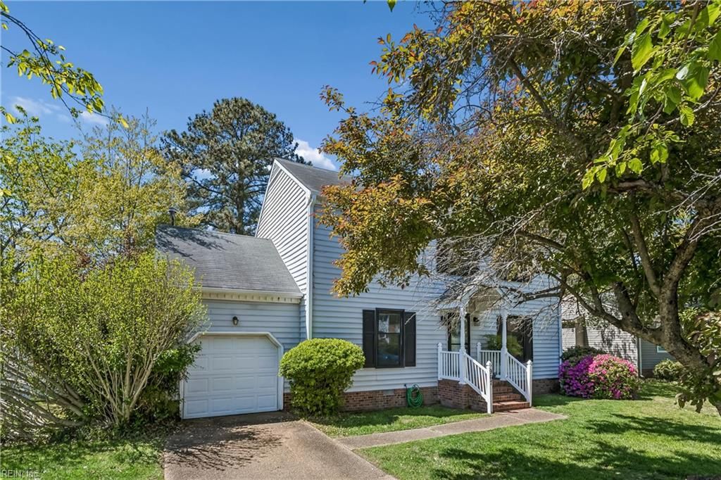 Photo of 967 Colleen Drive, Newport News, VA 23608 (MLS # 10629796)