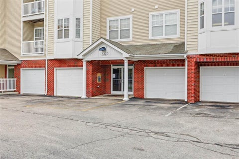 Photo of 522 Knolls Drive #304, Newport News, VA 23602 (MLS # 10657692)