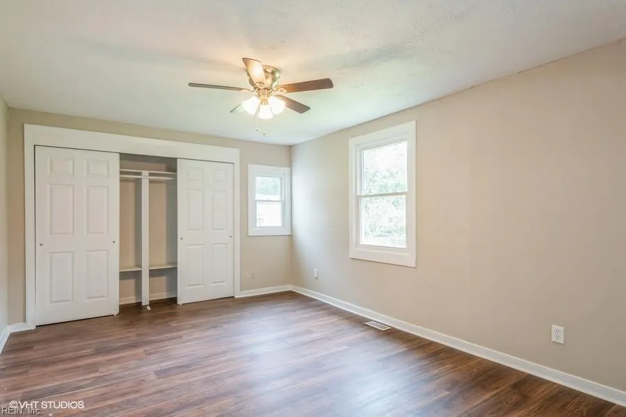 Hampton, Virginia 23669, United States, 3 Bedrooms Bedrooms, ,1 BathroomBathrooms,Residential,Pending,49768