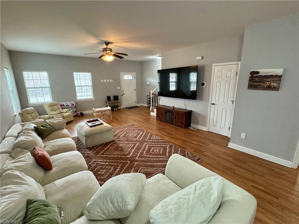 Photo of 2513 Carona Avenue, Norfolk, VA 23504 (MLS # 10621115)