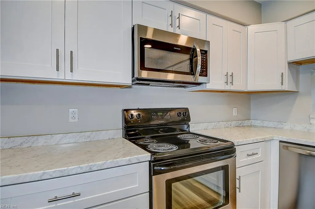 Chesapeake, Virginia 23320, United States, 2 Bedrooms Bedrooms, ,3 BathroomsBathrooms,Residential,Active,167751