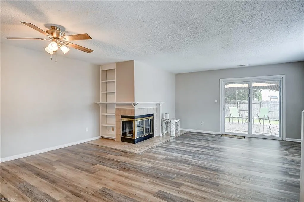 Chesapeake, Virginia 23320, United States, 2 Bedrooms Bedrooms, ,3 BathroomsBathrooms,Residential,Active,167751