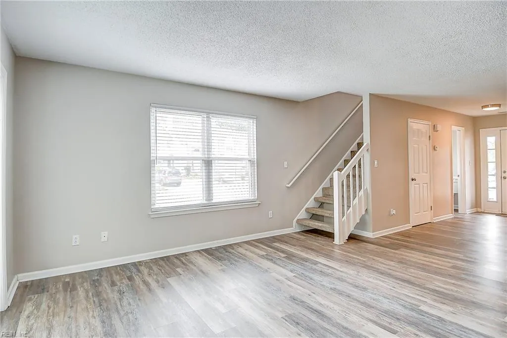 Chesapeake, Virginia 23320, United States, 2 Bedrooms Bedrooms, ,3 BathroomsBathrooms,Residential,Active,167751