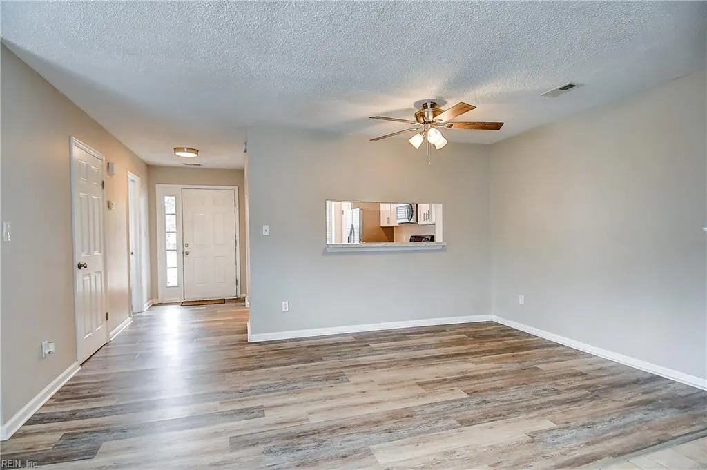 Chesapeake, Virginia 23320, United States, 2 Bedrooms Bedrooms, ,3 BathroomsBathrooms,Residential,Active,167751