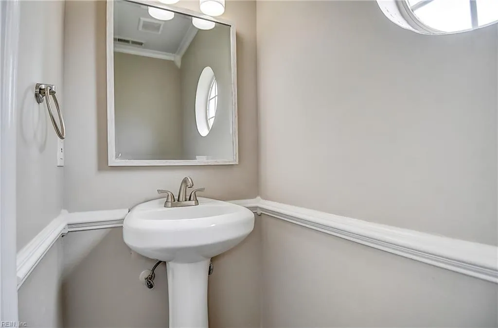 Chesapeake, Virginia 23320, United States, 2 Bedrooms Bedrooms, ,3 BathroomsBathrooms,Residential,Active,167751