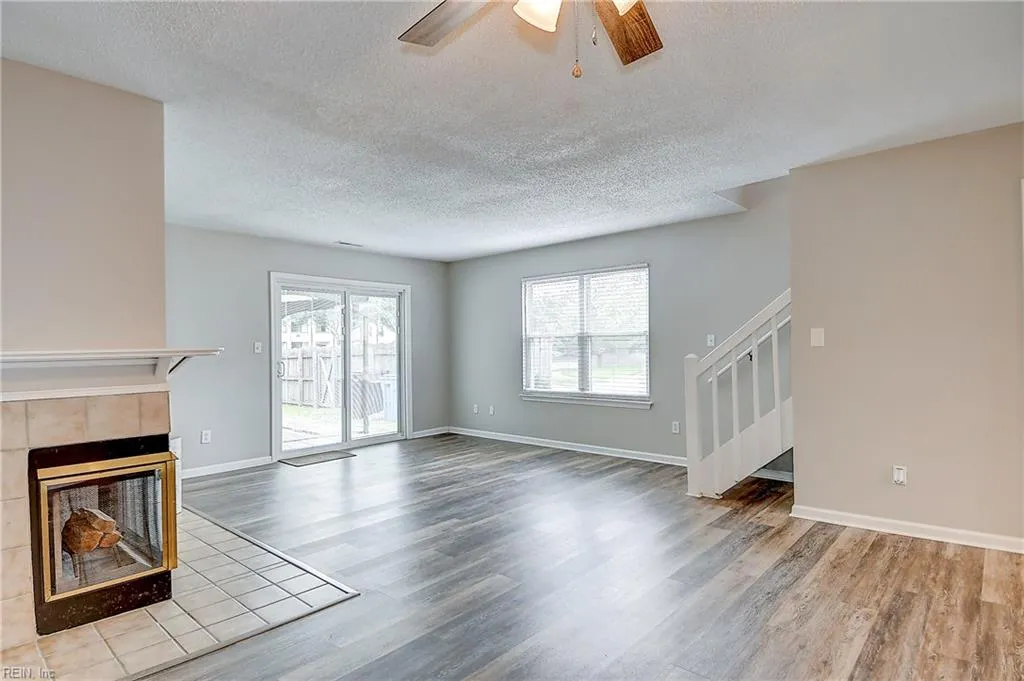 Chesapeake, Virginia 23320, United States, 2 Bedrooms Bedrooms, ,3 BathroomsBathrooms,Residential,Active,167751