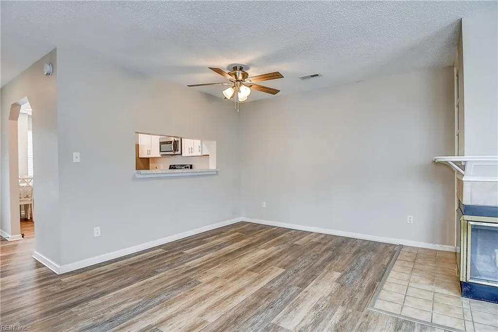 Chesapeake, Virginia 23320, United States, 2 Bedrooms Bedrooms, ,3 BathroomsBathrooms,Residential,Active,167751