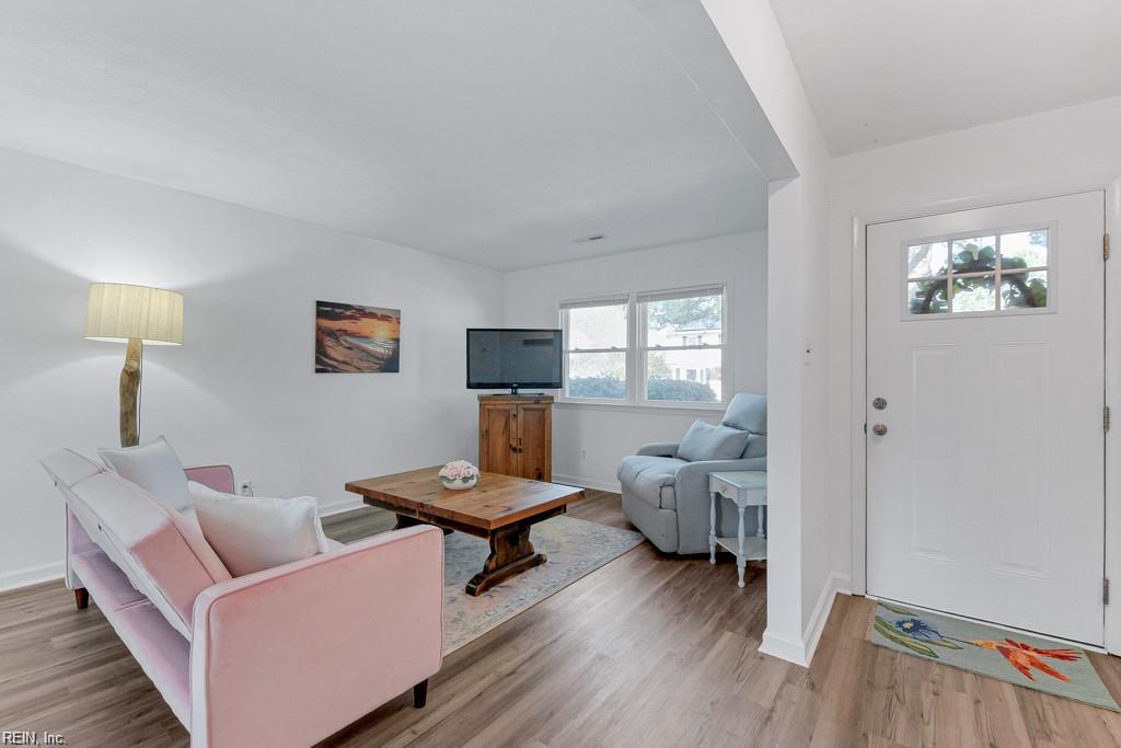 3749 Colonial PW
