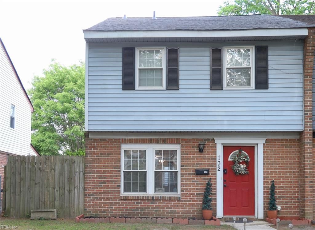Photo of 132 Bristol Avenue, Norfolk, VA 23502 (MLS # 10632079)