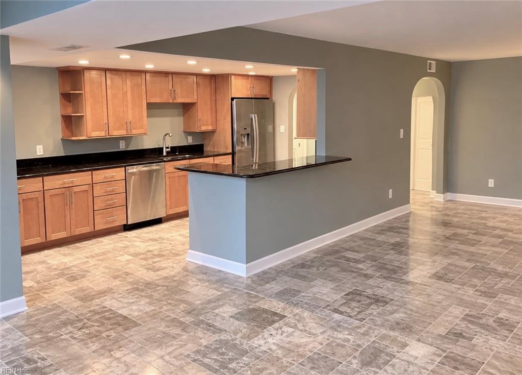 Photo of 2830 Shore Drive #PH1, Virginia Beach, VA 23451 (MLS # 10656085)