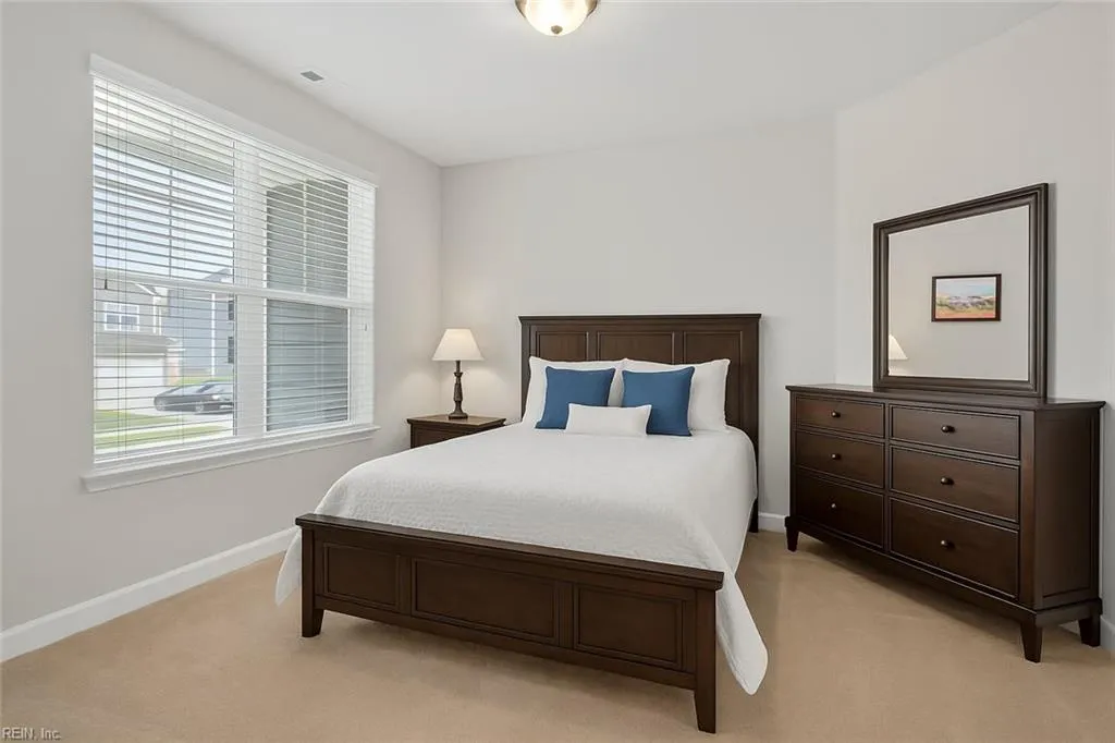 Suffolk, Virginia 23434, United States, 4 Bedrooms Bedrooms, ,3 BathroomsBathrooms,Residential,Active,194978