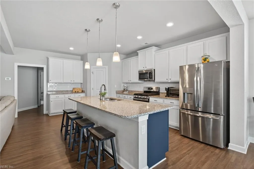 Suffolk, Virginia 23434, United States, 4 Bedrooms Bedrooms, ,3 BathroomsBathrooms,Residential,Active,194978