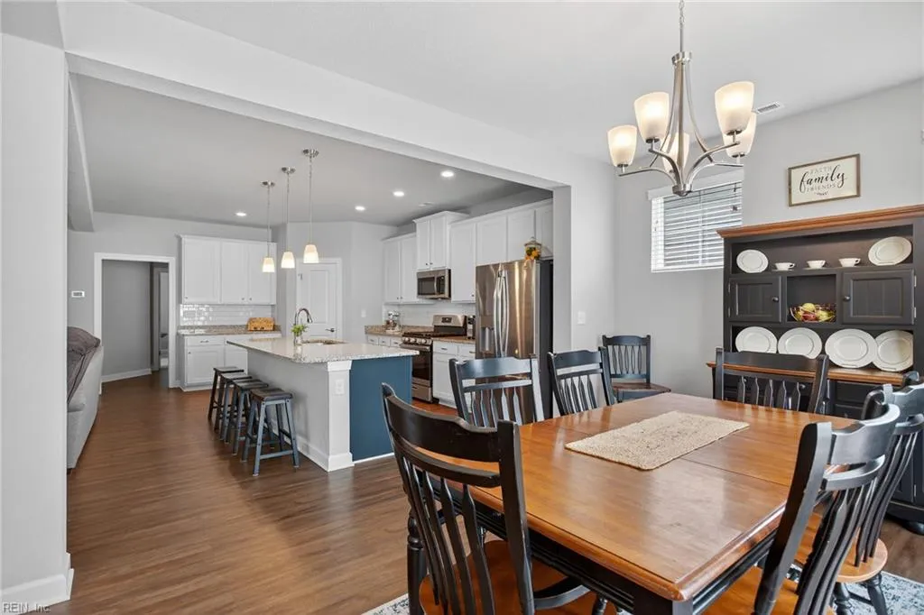 Suffolk, Virginia 23434, United States, 4 Bedrooms Bedrooms, ,3 BathroomsBathrooms,Residential,Active,194978