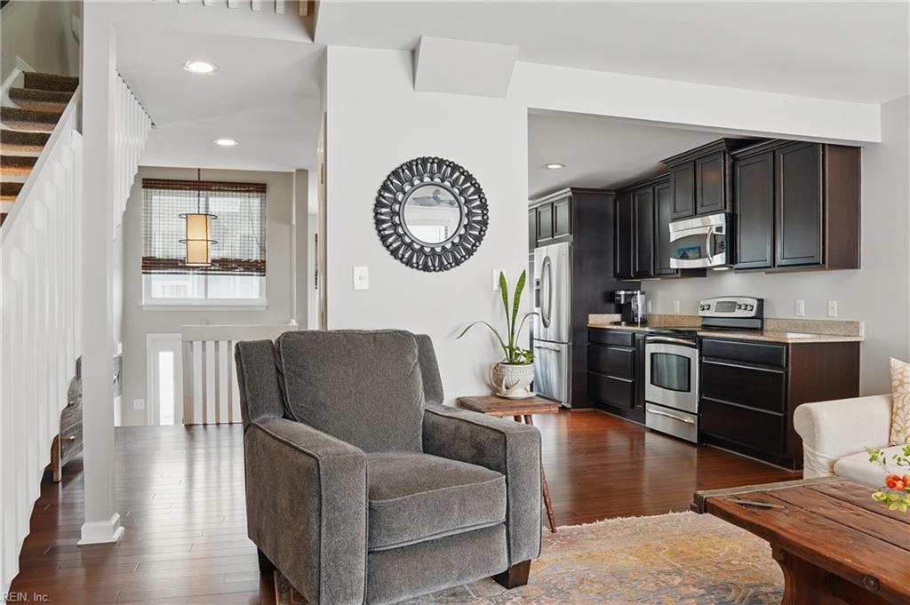408 Terrace CT
