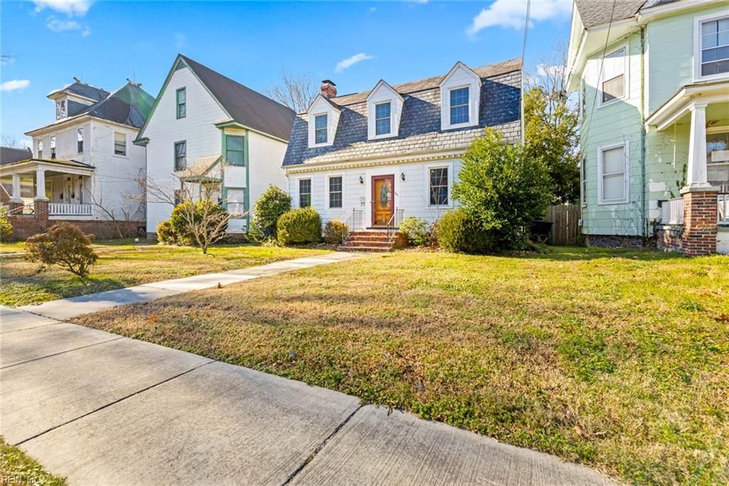 Photo of 244 Broad Street, Portsmouth, VA 23707 (MLS # 10612787)