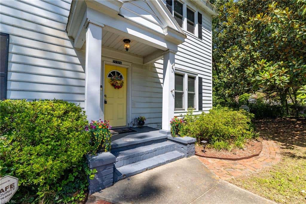 Photo of 22324 Linden Street, Courtland, VA 23837 (MLS # 10648130)