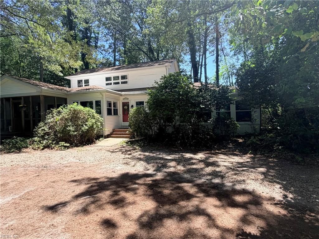 Photo of 1137 Inland Road, Chesapeake, VA 23322 (MLS # 10636627)