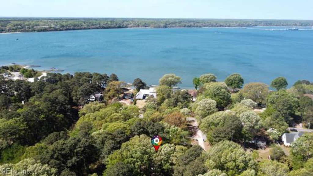 Photo of 7398 Battery Drive, Gloucester, VA 23061 (MLS # 10629147)