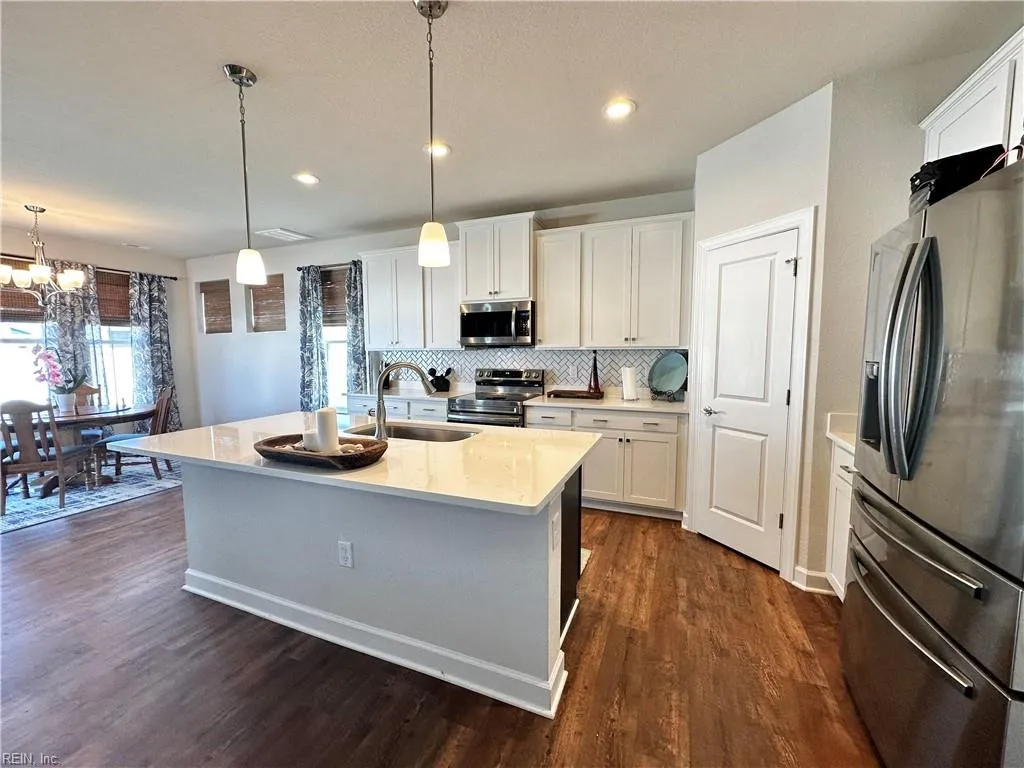 Suffolk, Virginia 23434, United States, 3 Bedrooms Bedrooms, ,3 BathroomsBathrooms,Residential,Active,95763