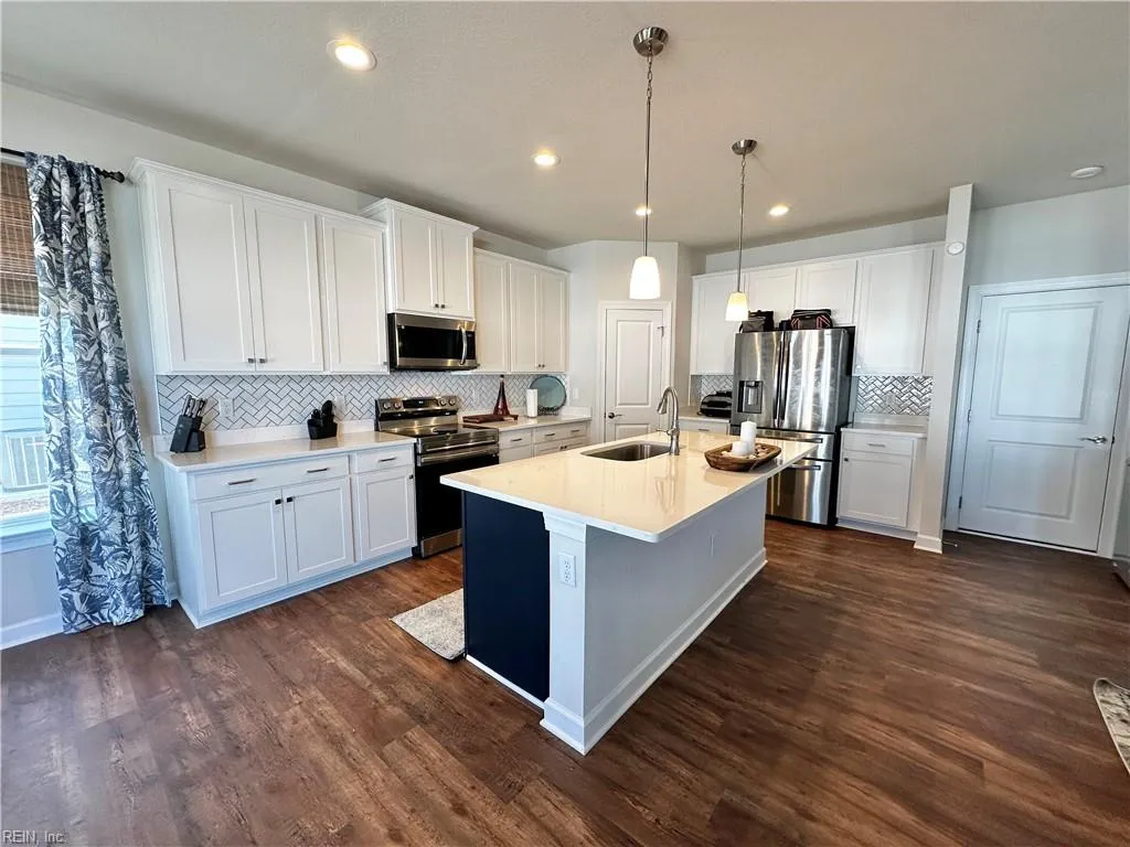 Suffolk, Virginia 23434, United States, 3 Bedrooms Bedrooms, ,3 BathroomsBathrooms,Residential,Active,95763