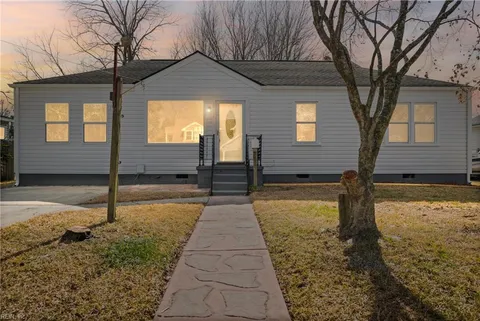 2917 Saturn Street, Virginia Beach, VA 23452 - #: 10574822