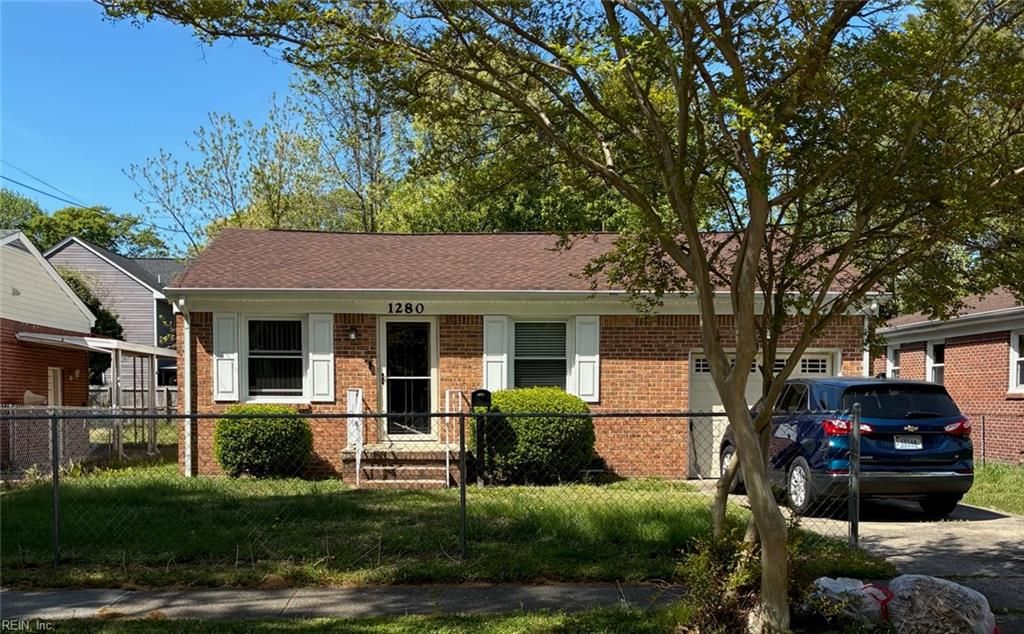 Photo of 1280 STRAND Street, Norfolk, VA 23513 (MLS # 10629106)