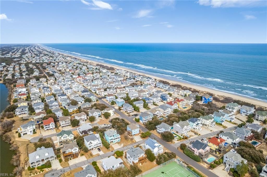 Photo of 632 Myrtlewood Court, Corolla, NC 27927 (MLS # 10623574)