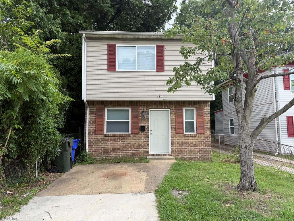 Photo of 530 W 27th Street, Norfolk, VA 23517 (MLS # 10647423)