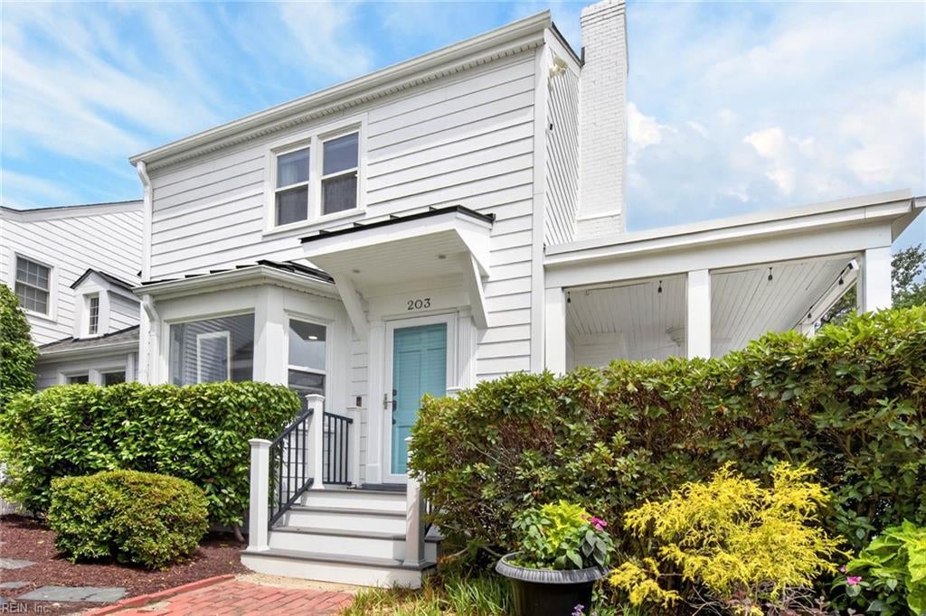Photo of 203 62nd Street #B, Virginia Beach, VA 23451 (MLS # 10638888)