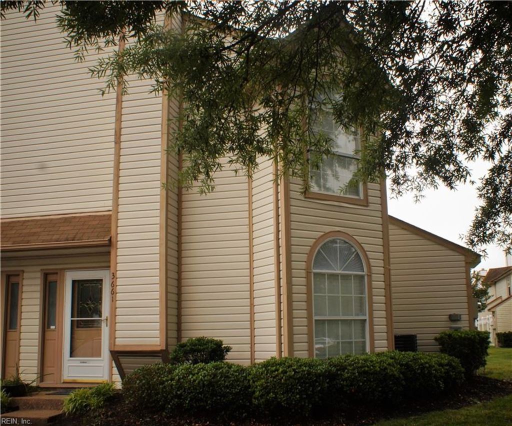 Photo of 3661 Essex Pond Quay, Virginia Beach, VA 23462 (MLS # 10617219)